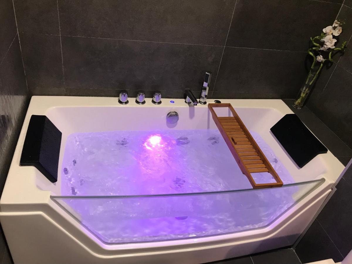 Suite Vitbanus Marbella Zewnętrze zdjęcie